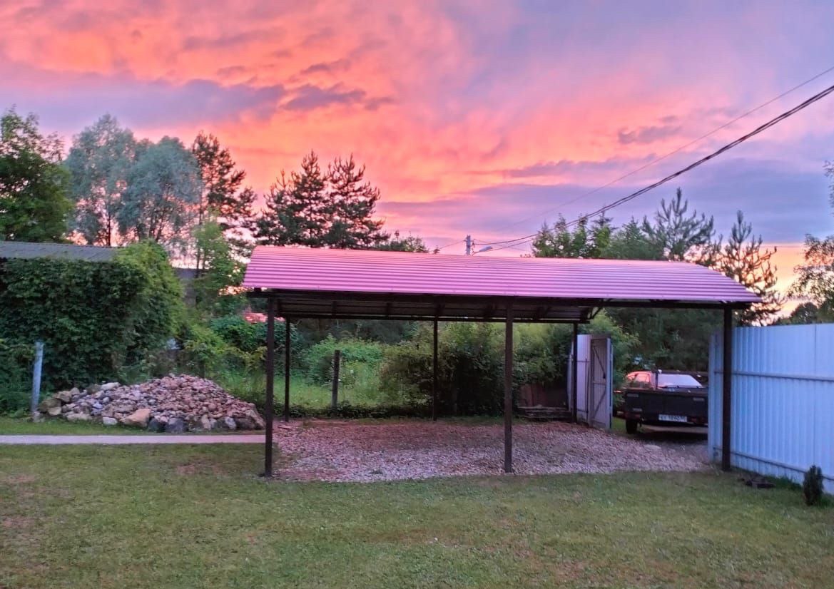 Арочный автонавес с коричневым поликарбонатом